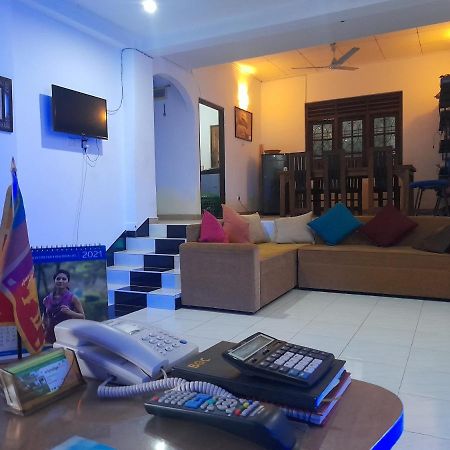 Smart Holiday Inn Galle Exteriér fotografie