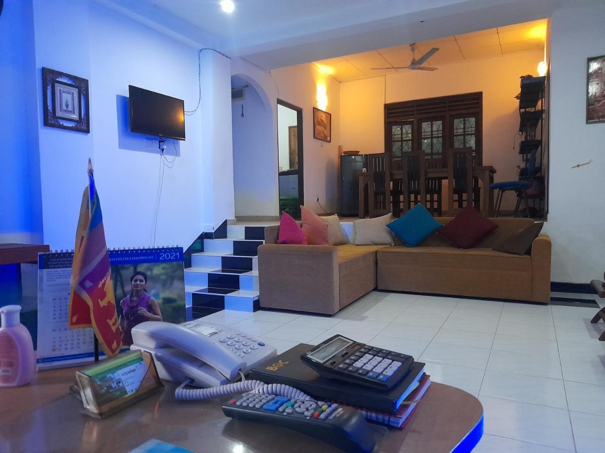 Smart Holiday Inn Galle Exteriér fotografie
